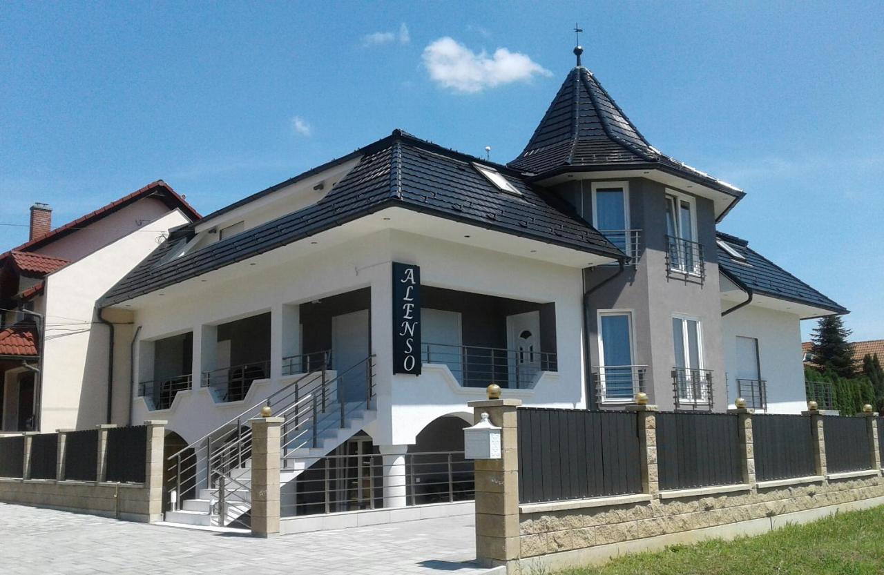 Alenso Guesthouse Hévíz 외부 사진